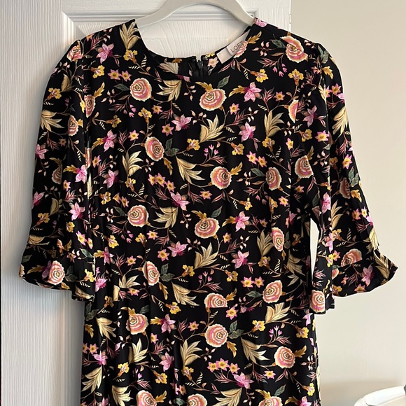 Loft size 4 elbow sleeve, black floral, midi dress - Picture 1 of 3
